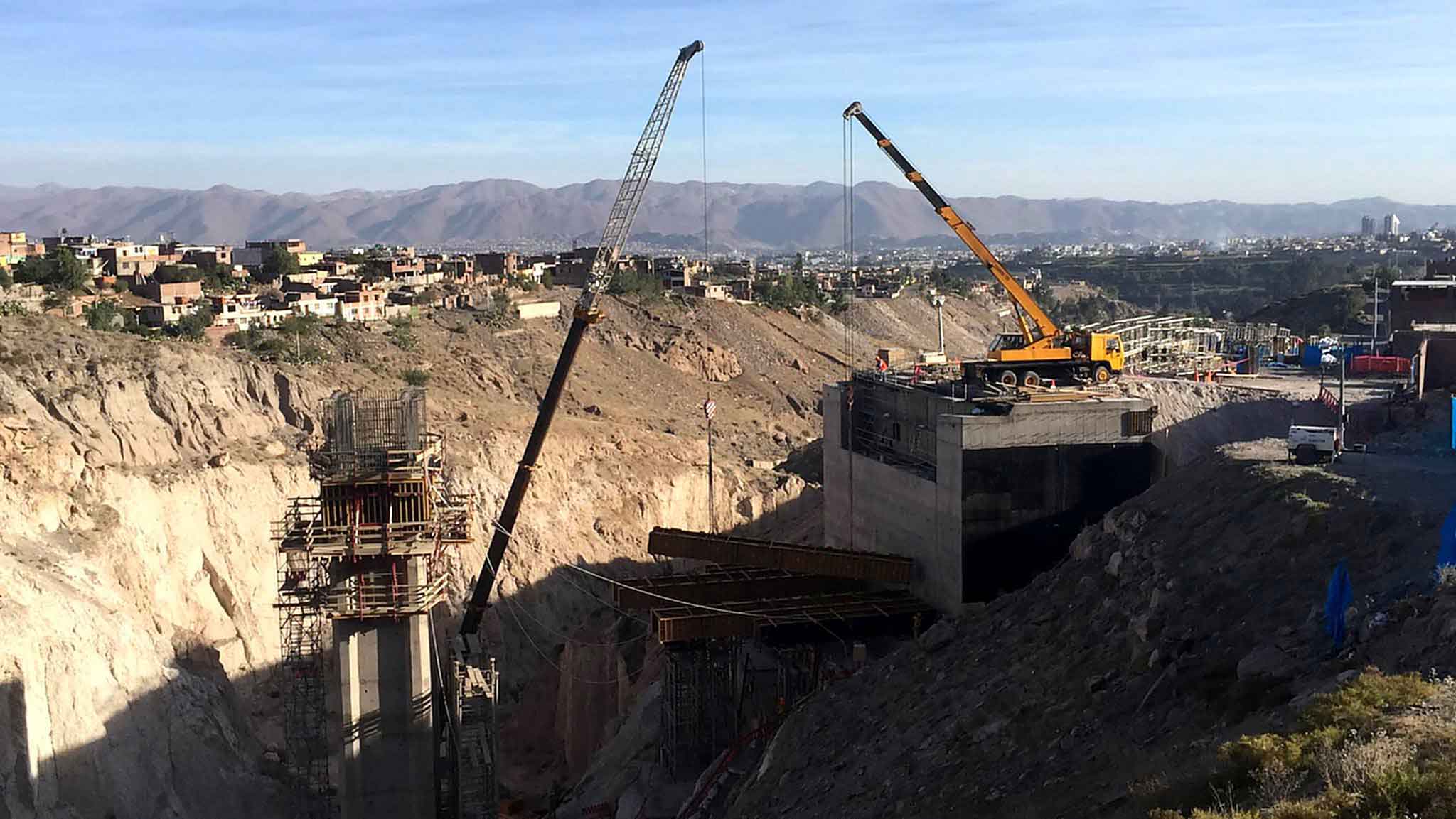 Alquiler de gruas en Arequipa