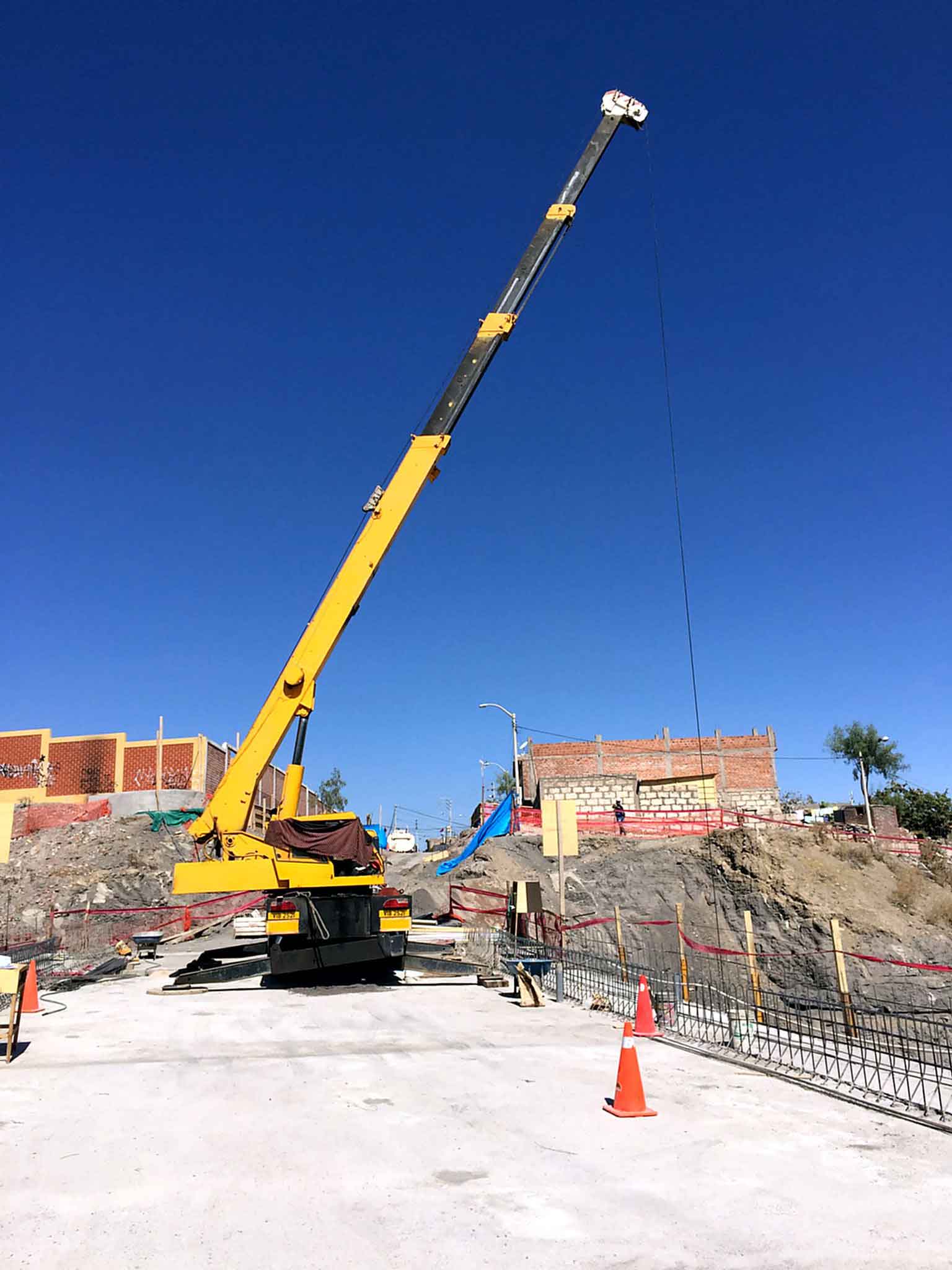 Alquiler de gruas en Arequipa